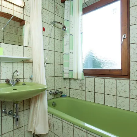 Apartment In Hart Im Zillertal With Garden Balcony Parking Apartamento Fügen