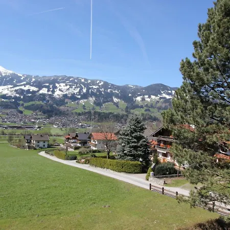 Apartment In Hart Im Zillertal With Garden Balcony Parking Apartamento