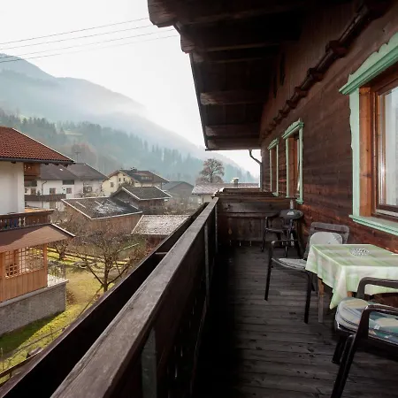 公寓 Apartment In Hart Im Zillertal With Garden Balcony Parking *