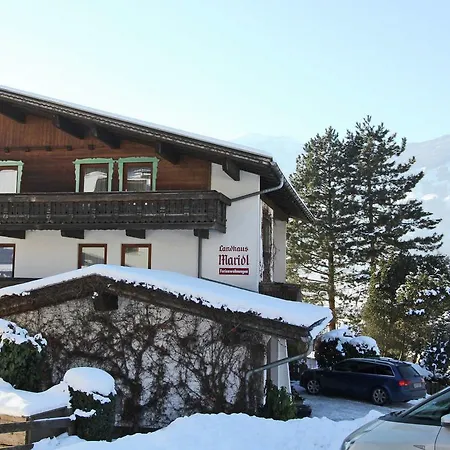 Apartment In Hart Im Zillertal With Garden Balcony Parking Apartamento