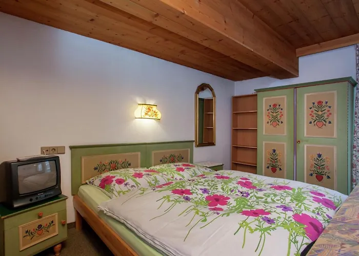 Apartment In Hart Im Zillertal With Garden Balcony Parking * Fügen